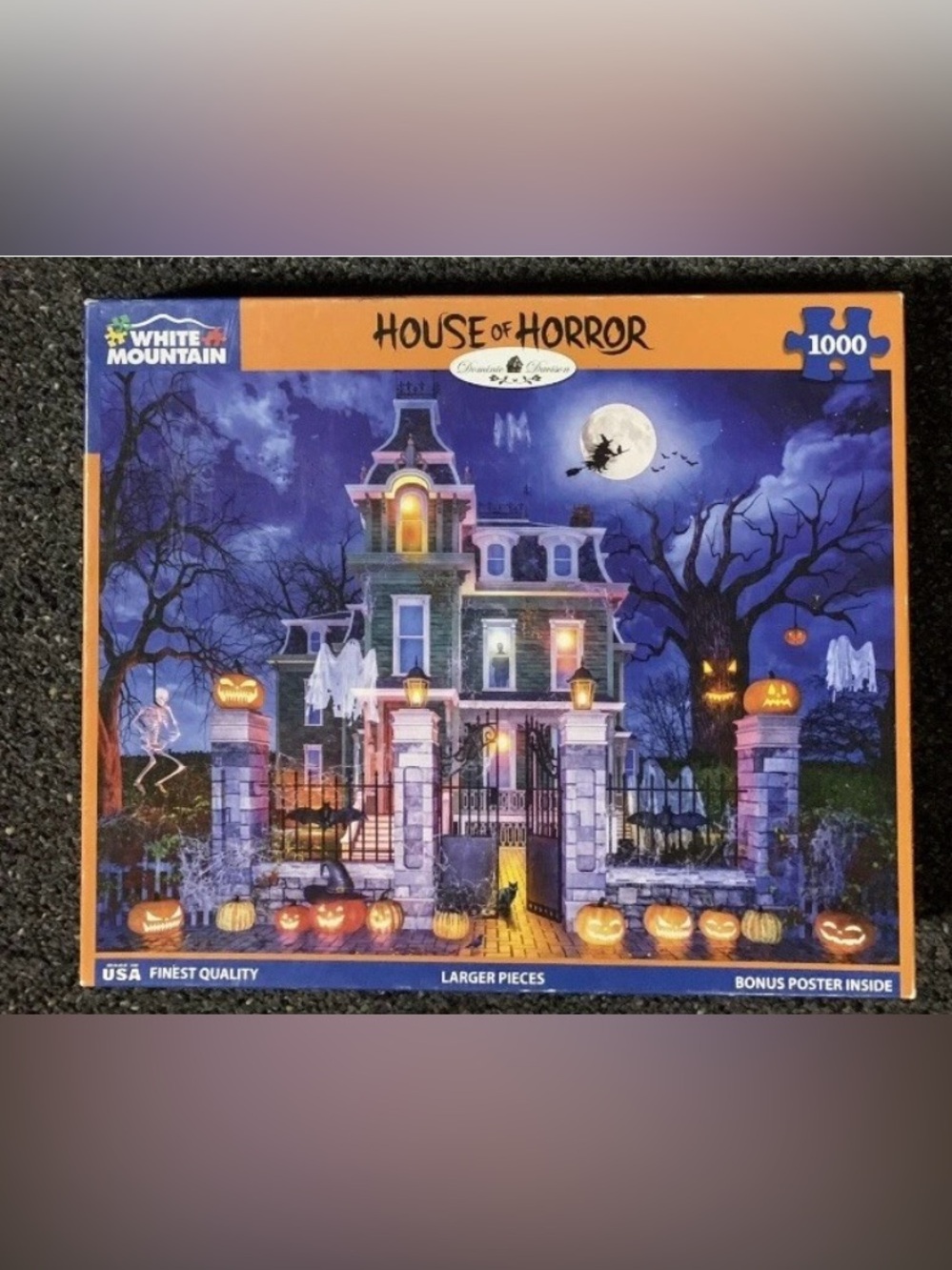 White Mountain 1000 Piece House Of Horror Halloween Jigsaw Puzzle